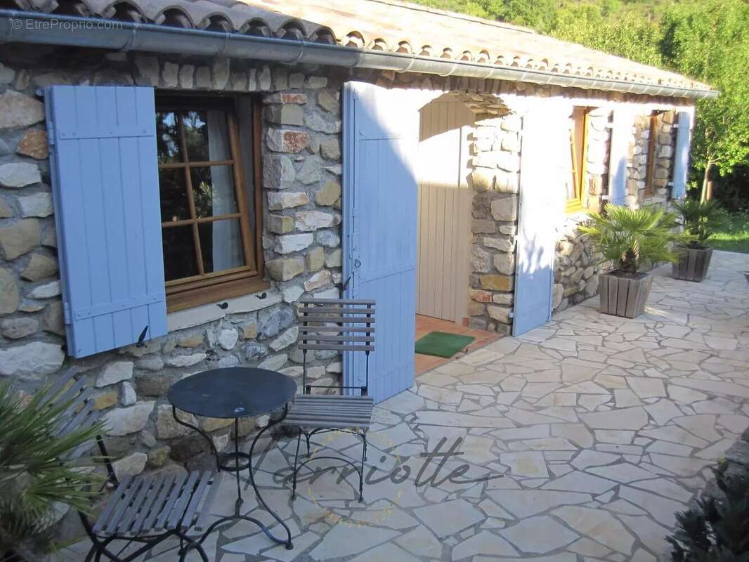 Maison à VALVIGNERES