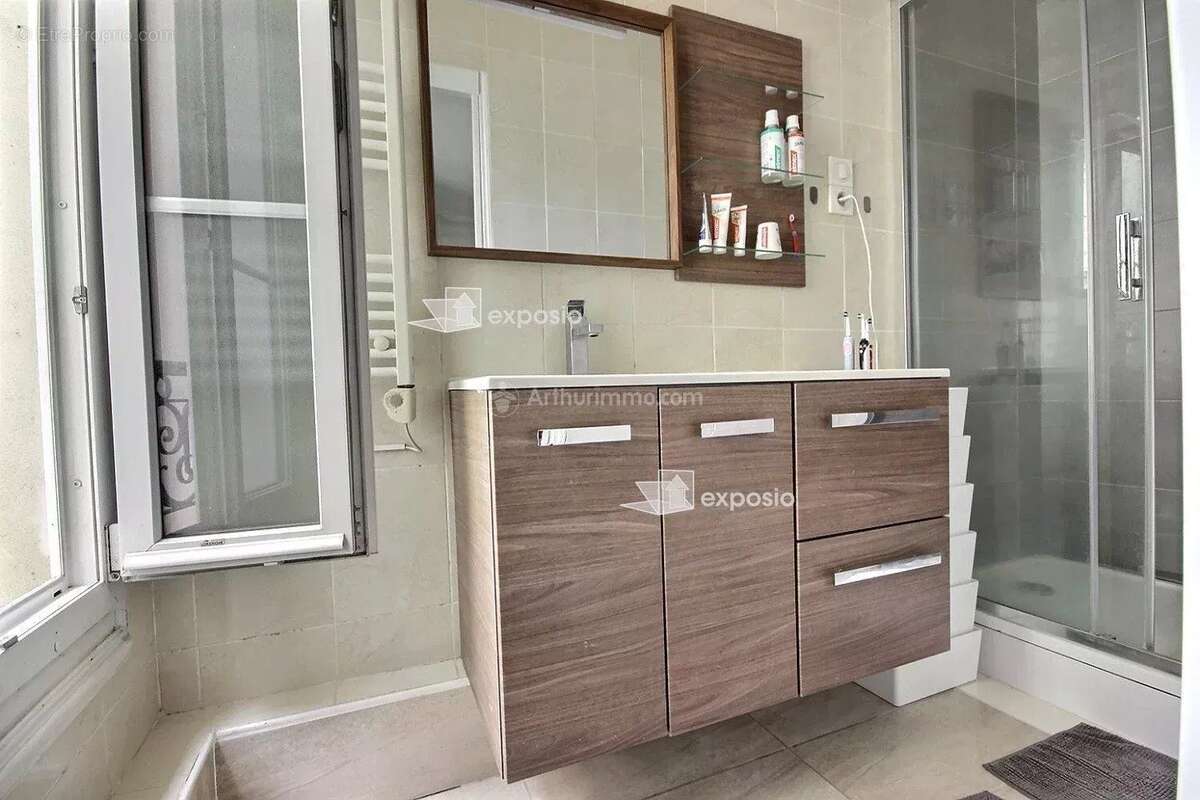 Appartement à ASNIERES-SUR-SEINE
