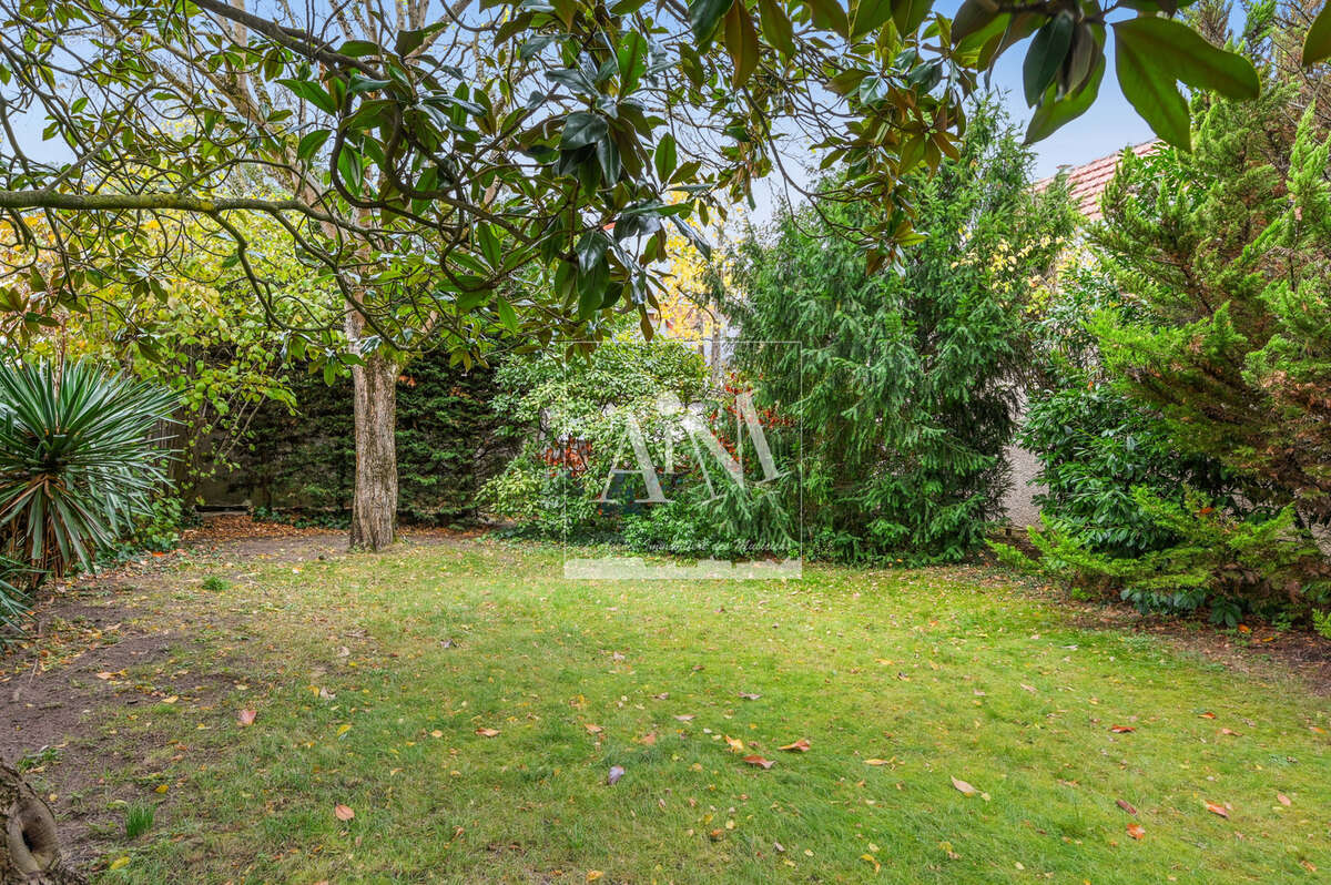 Appartement à NANTERRE