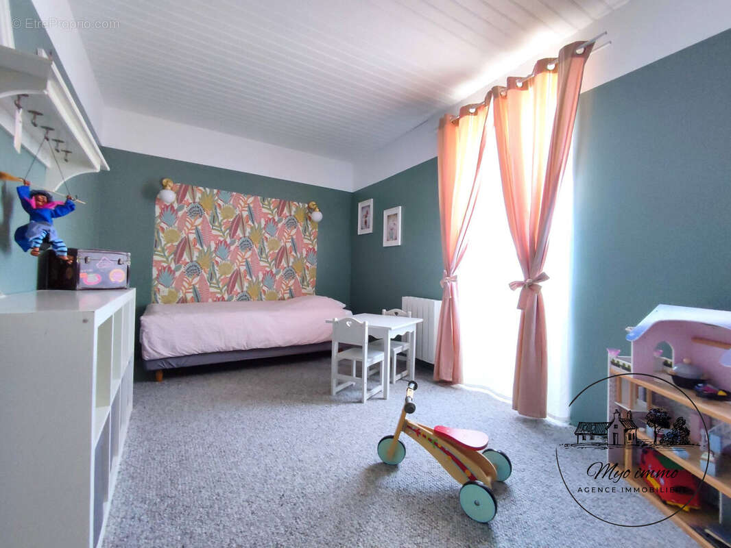 chambre d'enfant - Maison à BOURGNEUF-EN-RETZ
