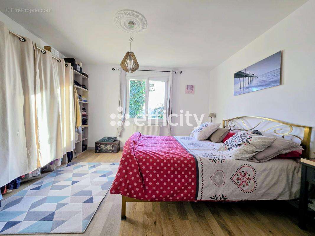 Maison à SARLAT-LA-CANEDA