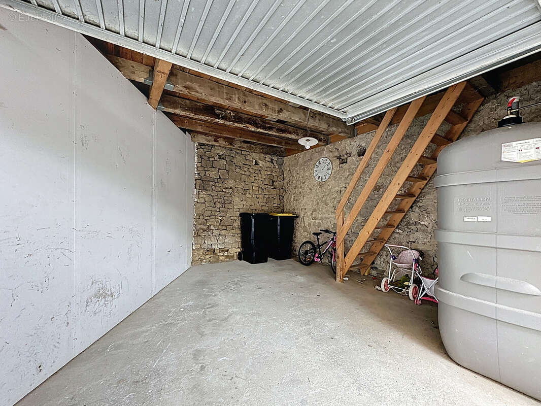 Appartement à REMONCOURT