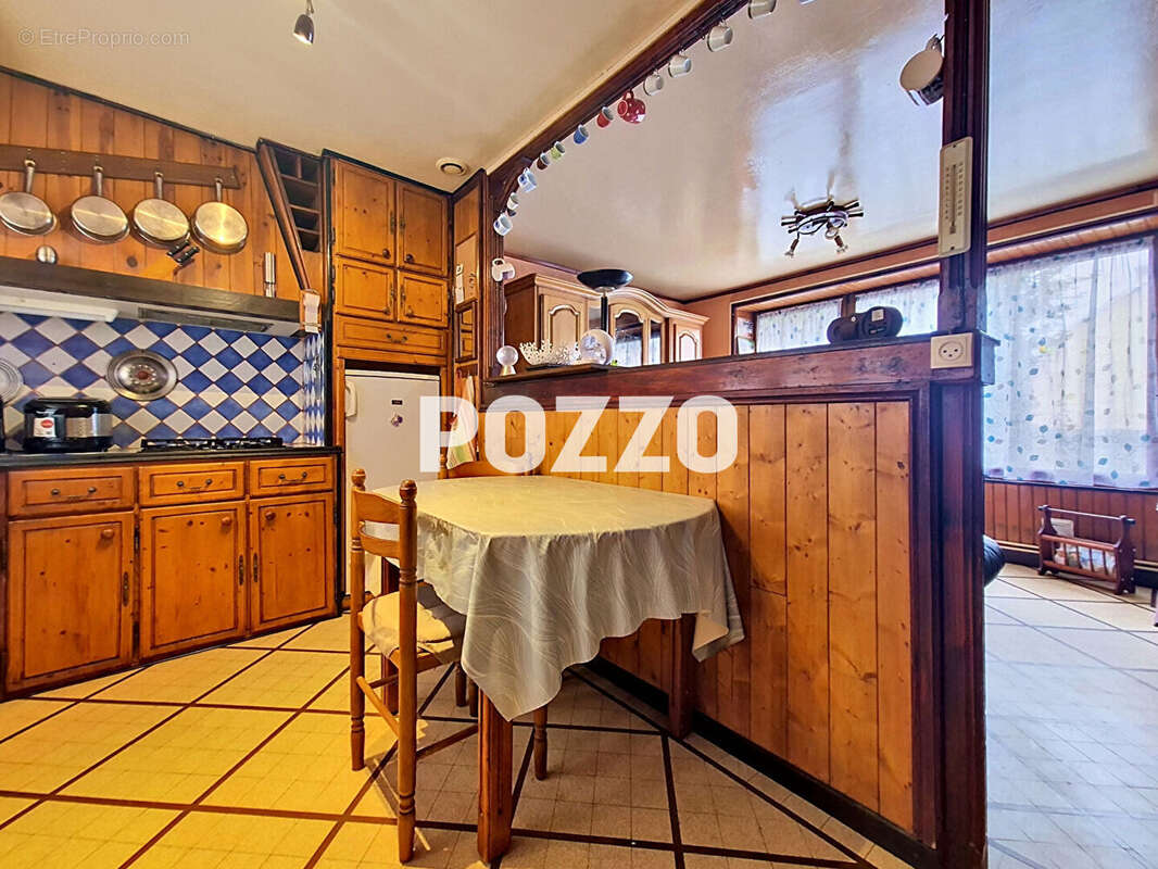 A VENDRE Maison de ville Graye Sur Mer 95m2 - photo 3