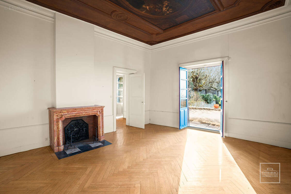 Maison à SAINT-DIDIER-AU-MONT-D'OR