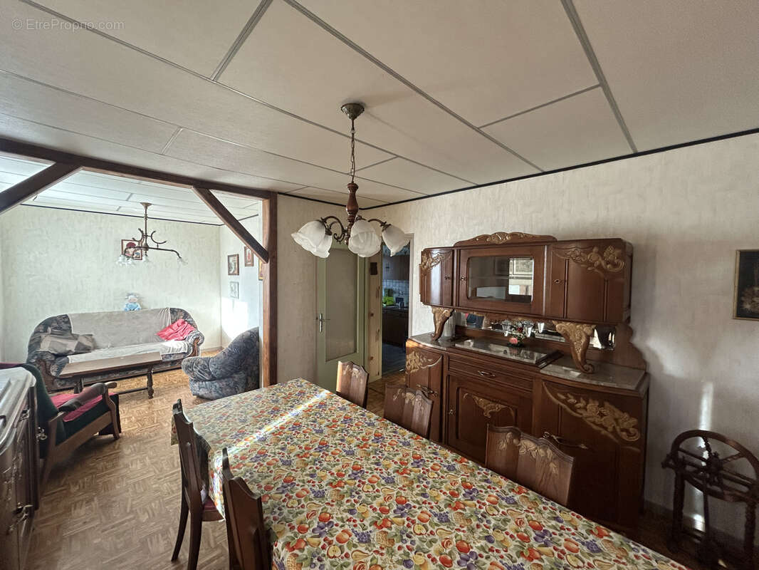 Maison à TERNUAY-MELAY-ET-SAINT-HILAIRE