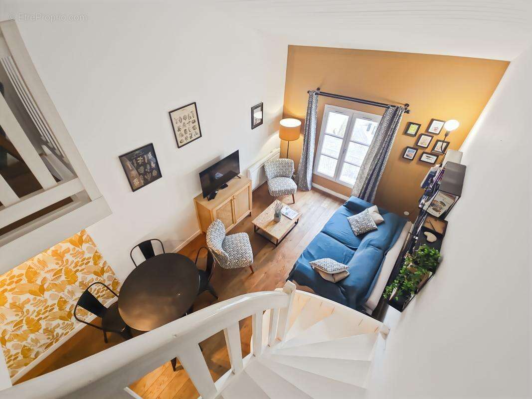 Appartement à SAINT-MARTIN-DE-RE