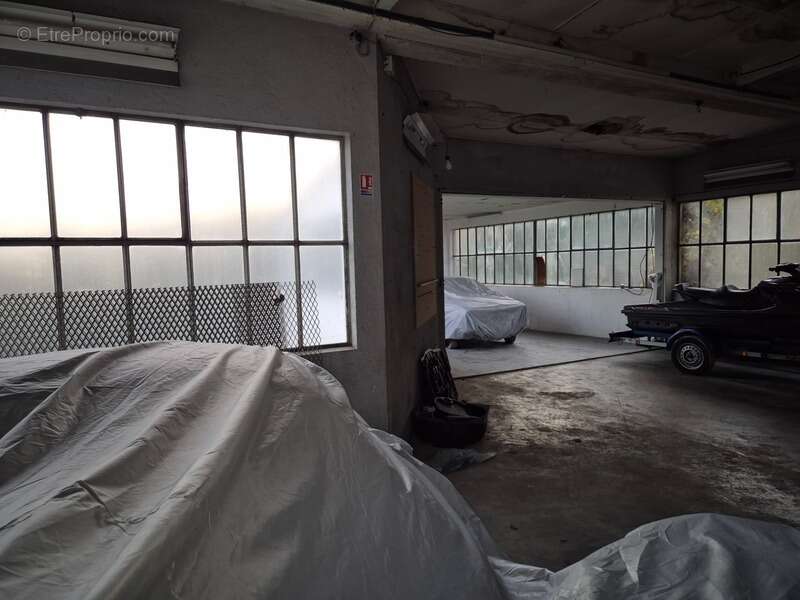 Commerce à ANGOULEME