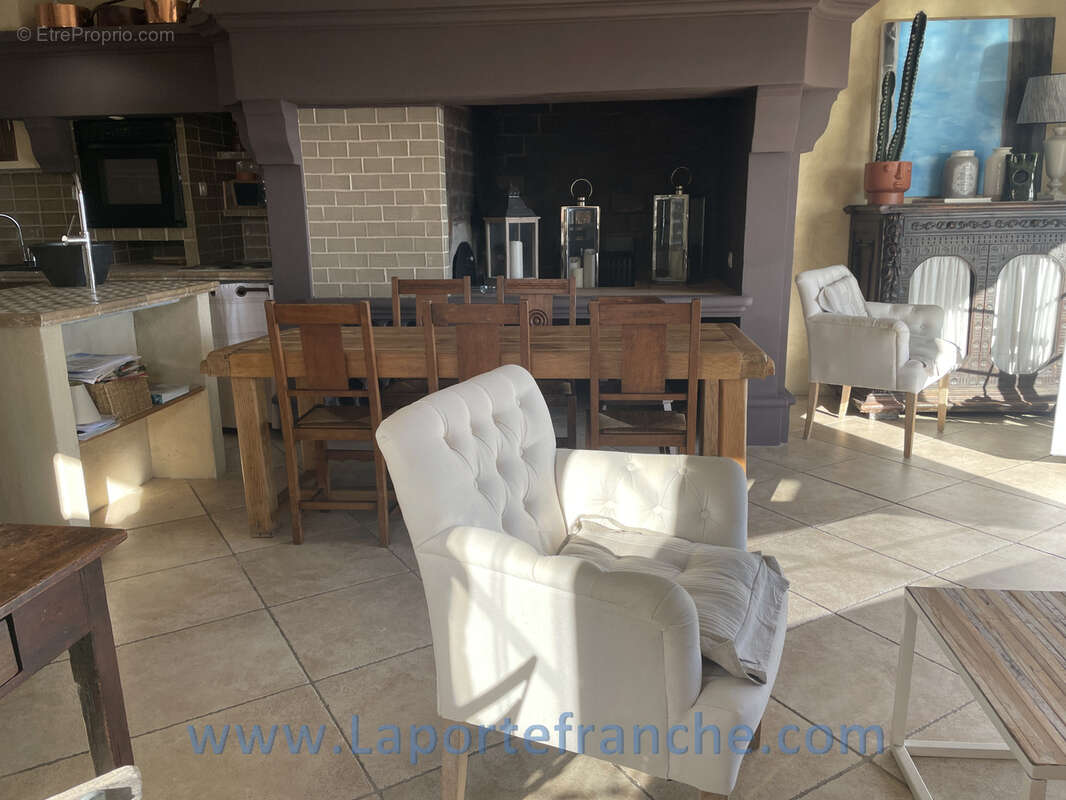 Maison à CAGNES-SUR-MER