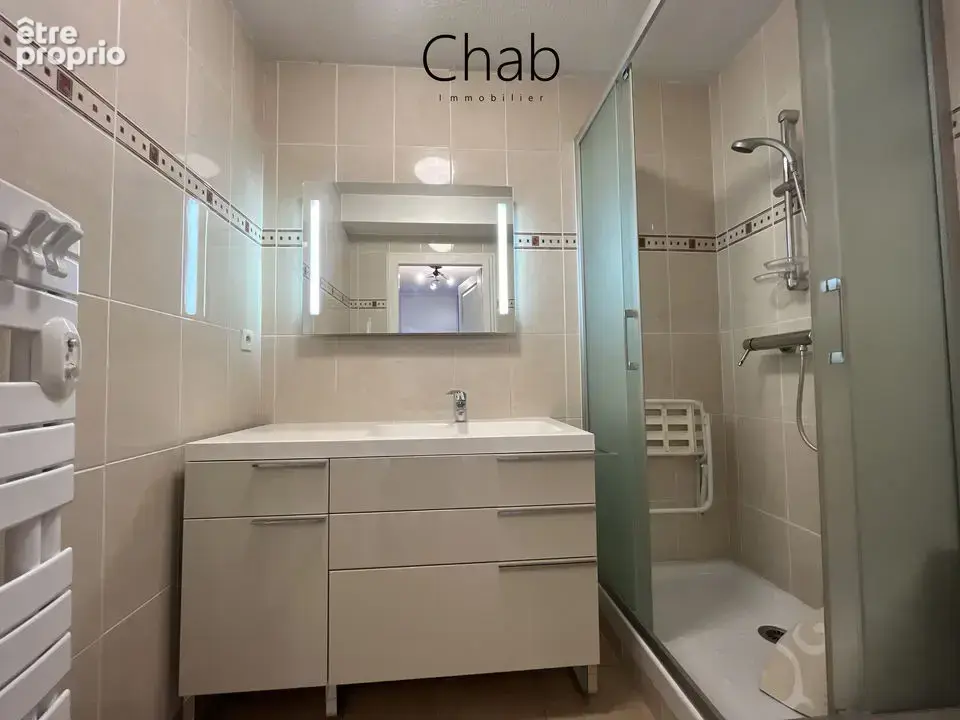 Appartement 3 pièces 70 m² à vendre à Aubagne (13400) - photo 7