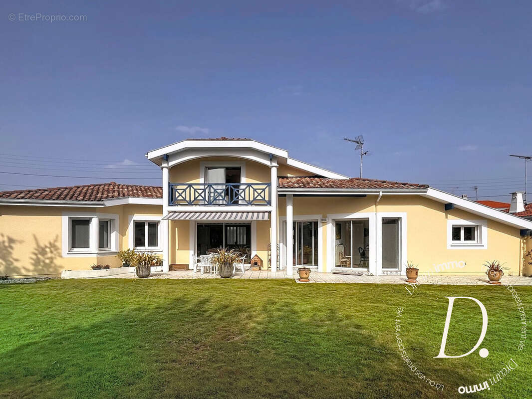 Maison à SAINT-PAUL-LES-DAX