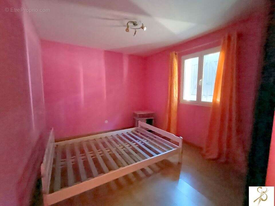 Maison 4 pièces 78 m² à vendre à Salernes (83690) - photo 5