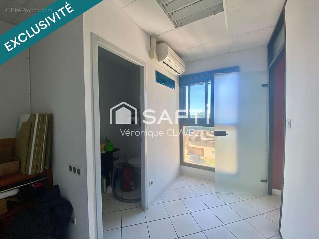 Photo 8 - Commerce à UZES