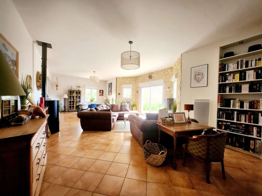 Maison à SAINT-MARTIN-TERRESSUS