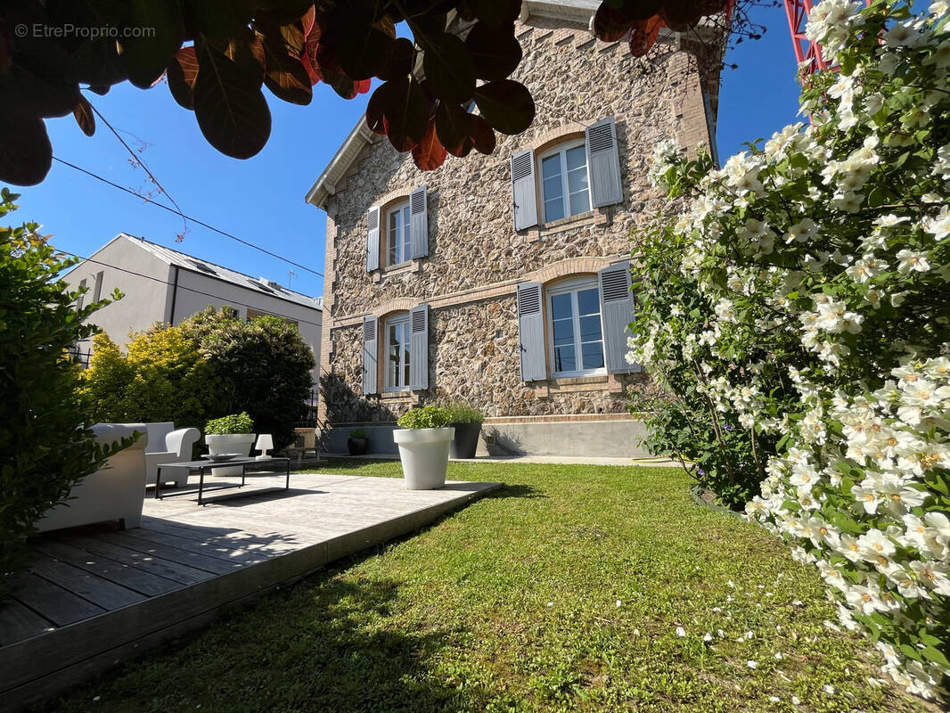 Maison à TINQUEUX
