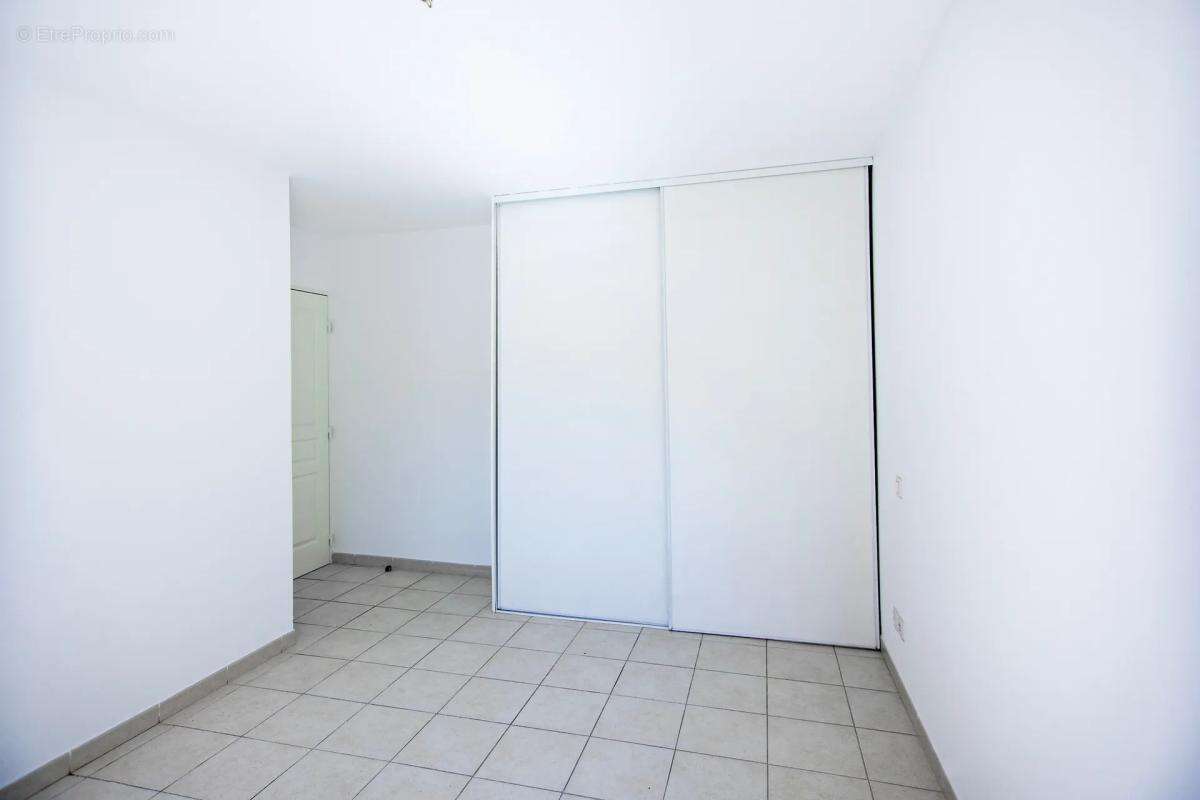 Appartement à MARSEILLE-10E