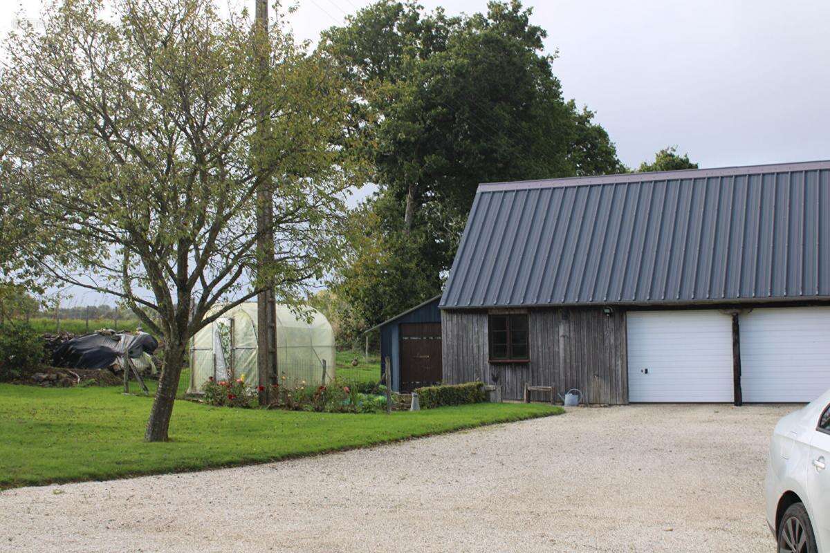 Maison à PLOEUC-SUR-LIE