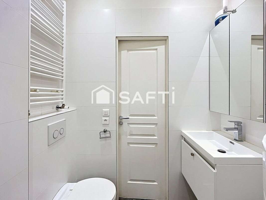 Photo 6 - Appartement à PARIS-18E
