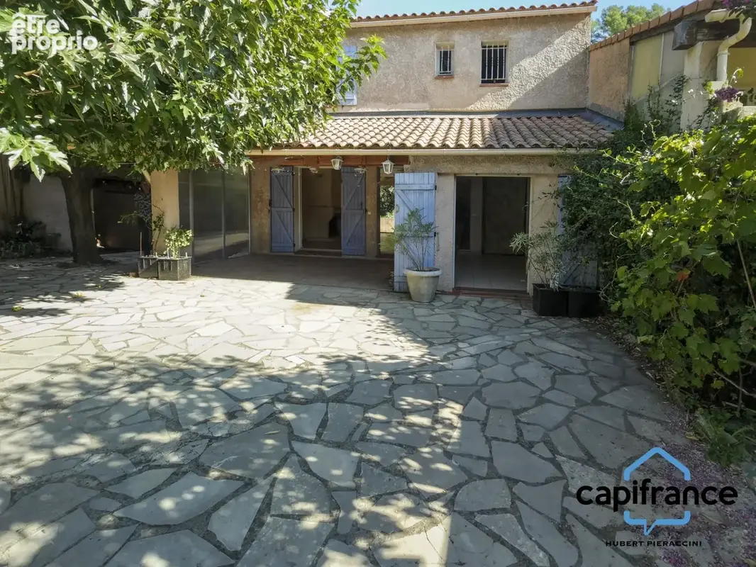 83. Sollies Toucas, maison de 108 m2 sur une parcelle de 338 m2, calme, 4 ch - photo 2