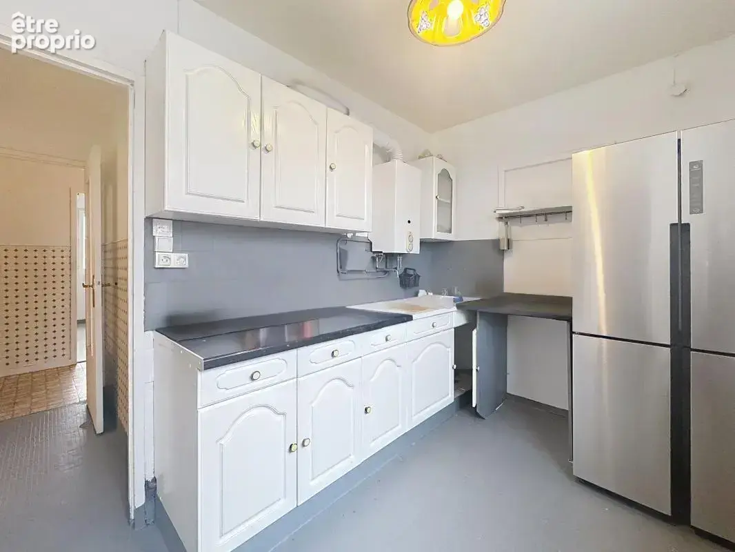Appartement À Vendre - T4 - Saint Vallier - 83.10m² - photo 2