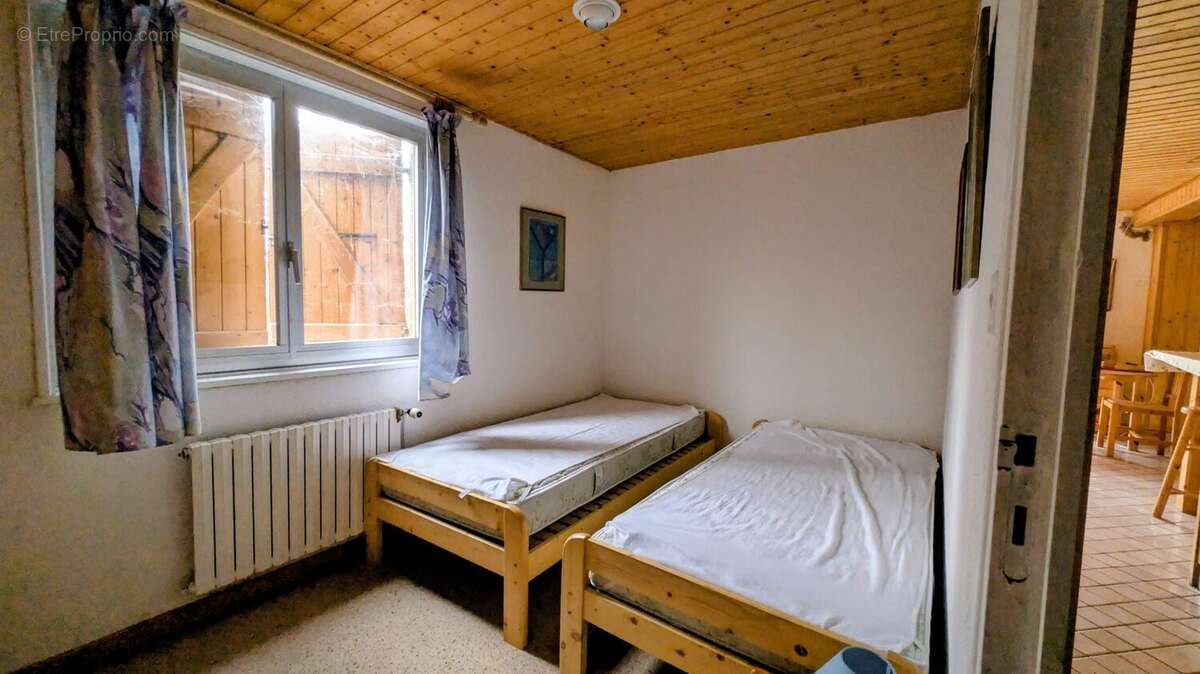 Maison à LES HOPITAUX-NEUFS