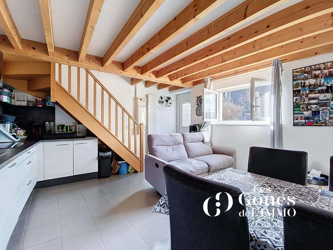 Appartement à BRINDAS