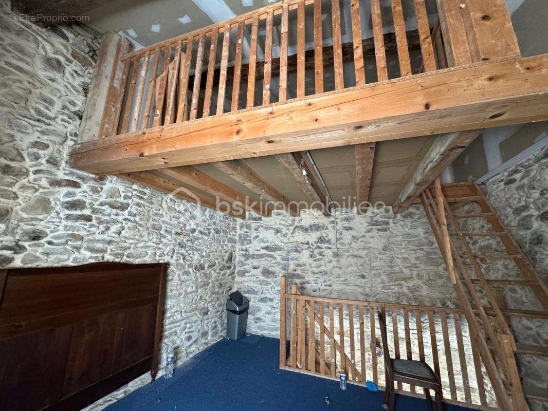 Maison à PONT-DE-LARN