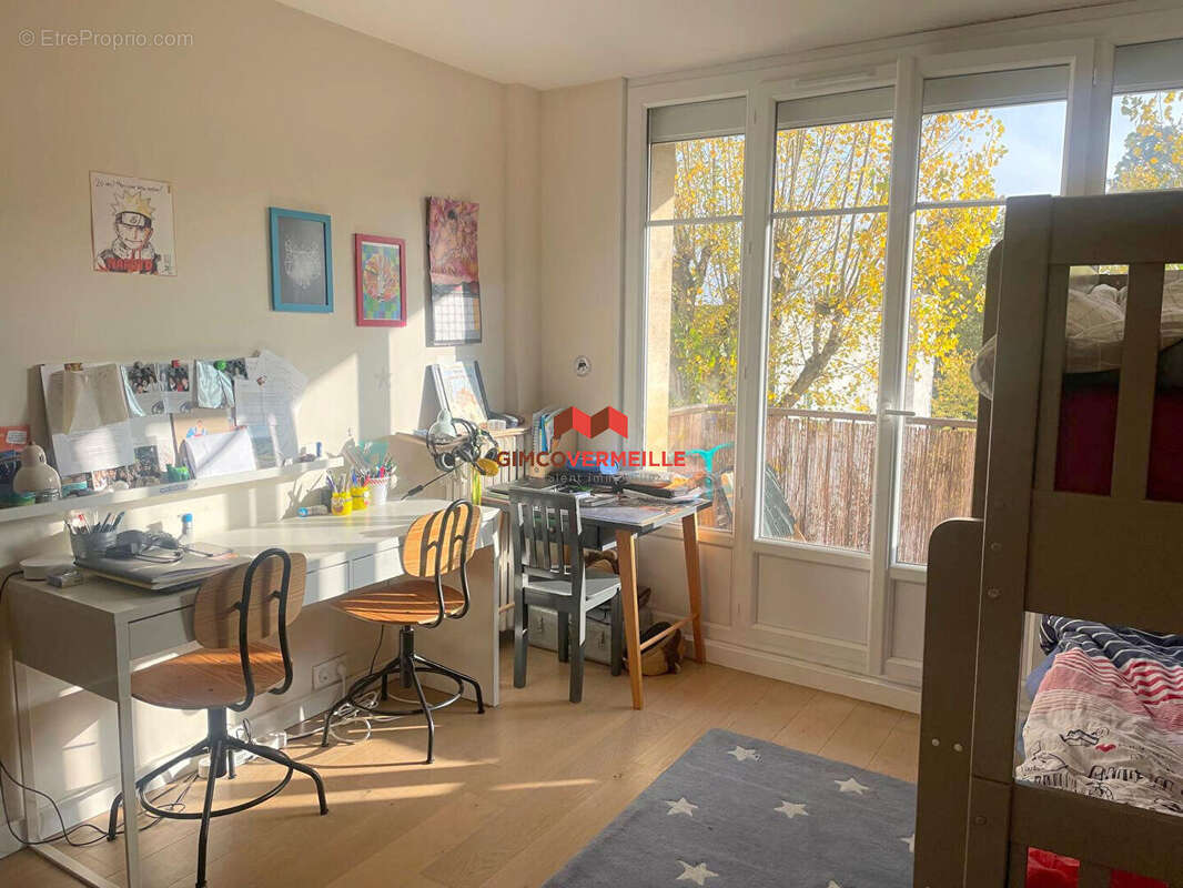 Appartement à BOUGIVAL