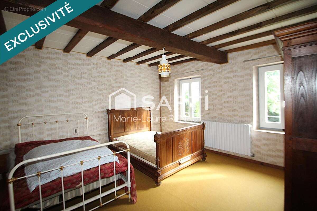 Maison 270 m² à Saint-Gauzens  - photo 8