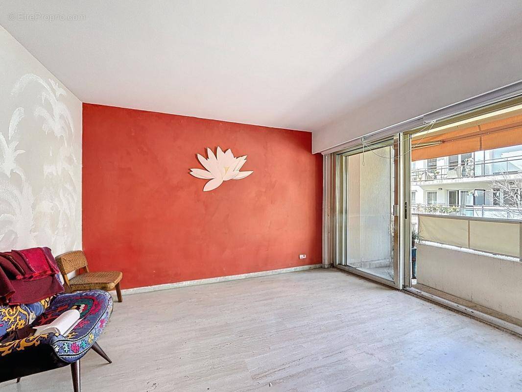 Appartement à LE CANNET