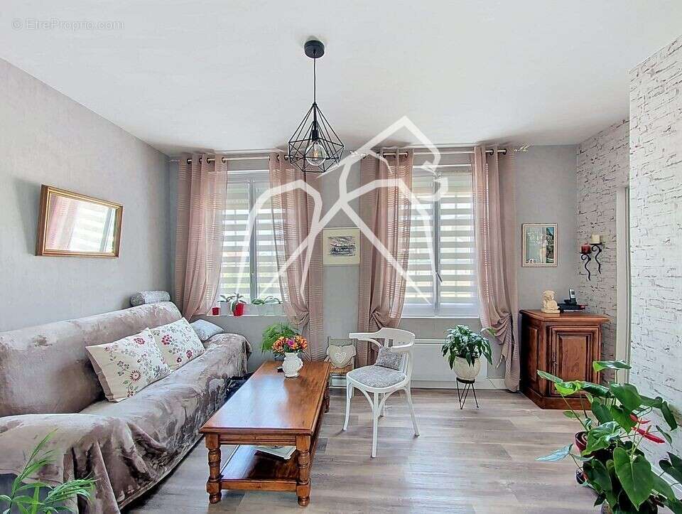 Appartement à CAUDEBEC-LES-ELBEUF
