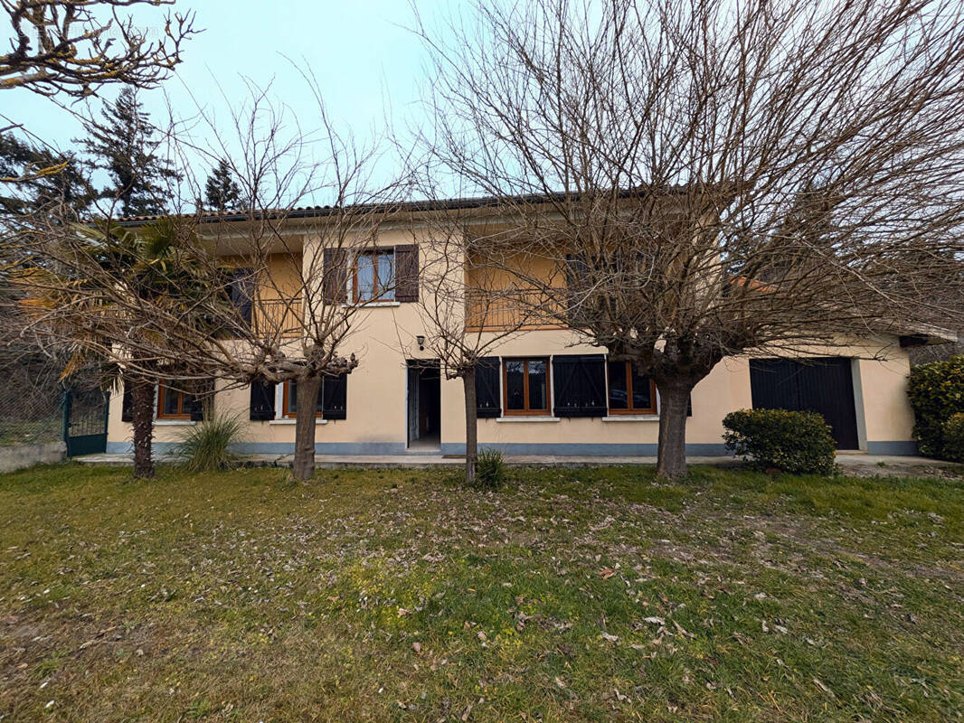 Maison à LES ISSARDS