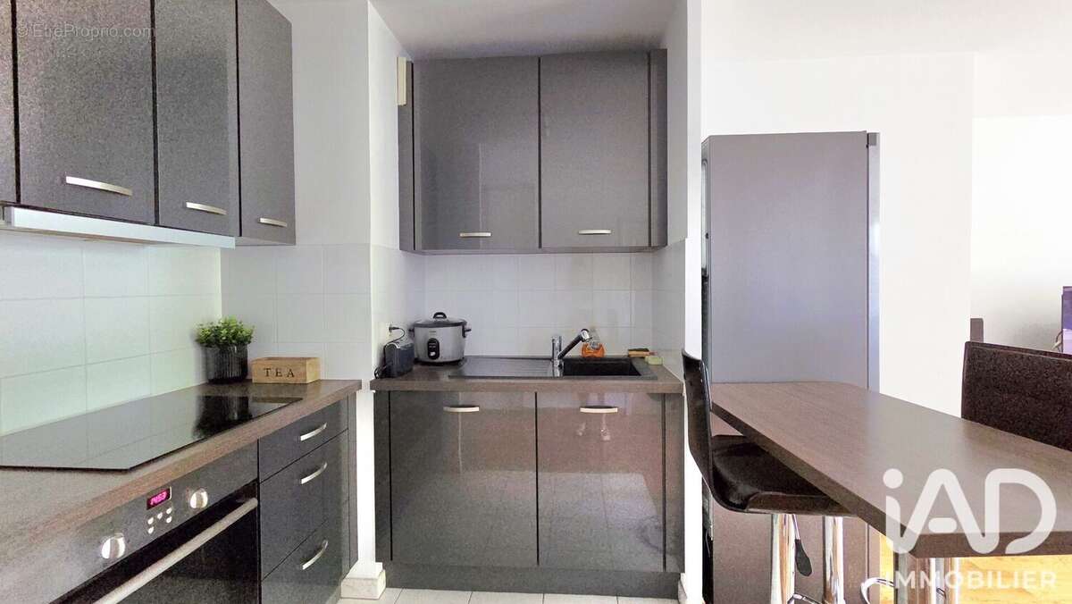 Photo 2 - Appartement à VILLENEUVE-LE-ROI