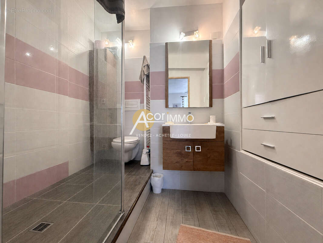 LA GARDE ,5 pièces 153 m2, Esprit maison, Jardin, Cave et Garage. - photo 8
