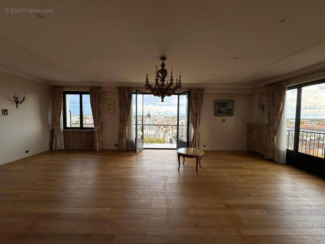 Appartement à TROYES