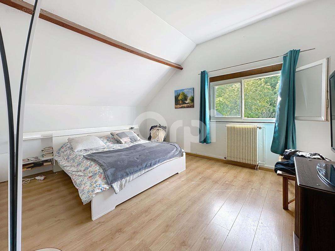 Maison à CHOISY-AU-BAC