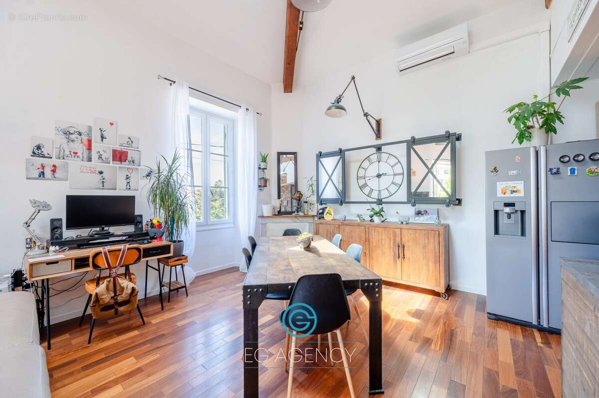 Appartement à MARSEILLE-12E