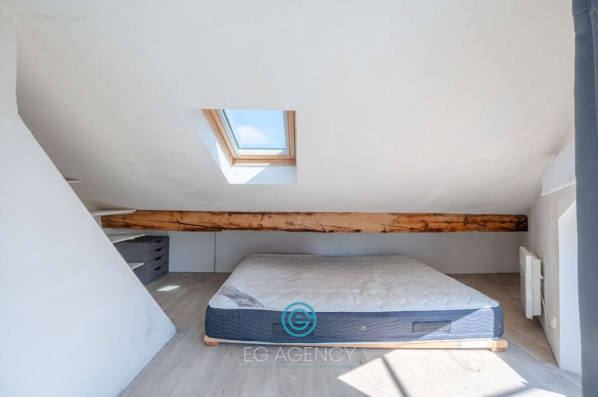 Appartement à MARSEILLE-6E