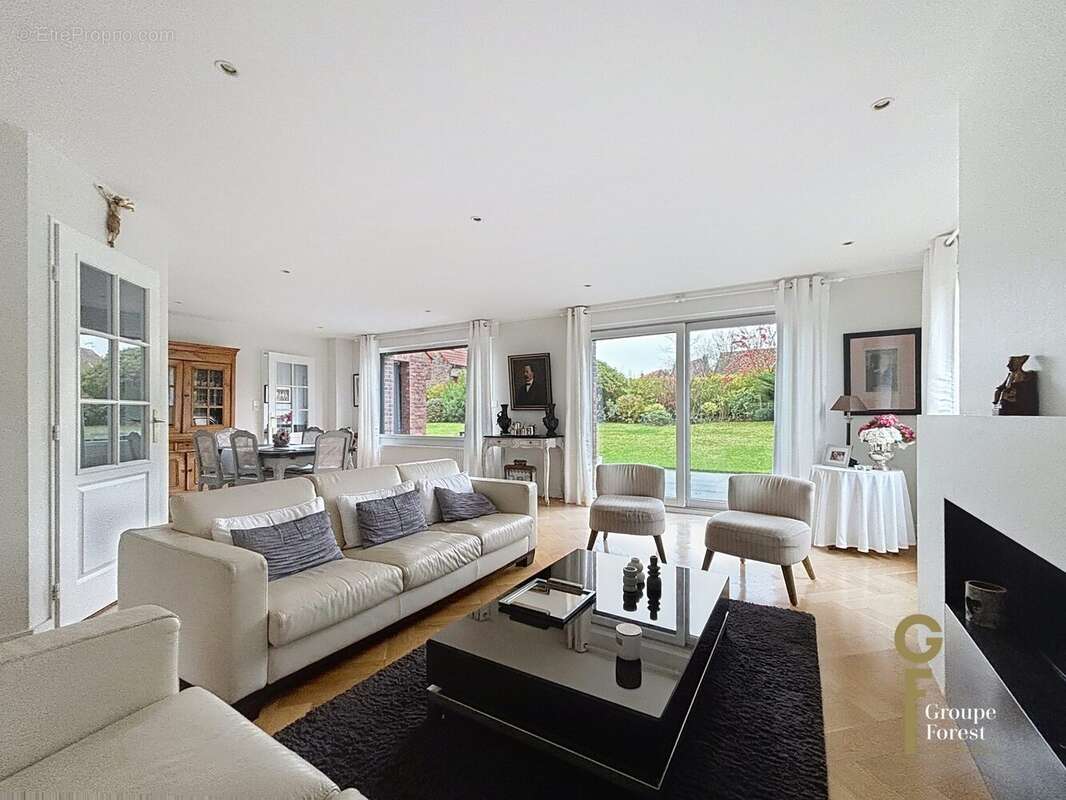 Maison à WERVICQ-SUD