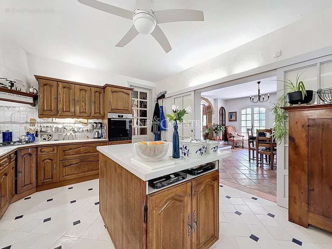 Maison à AURIBEAU-SUR-SIAGNE