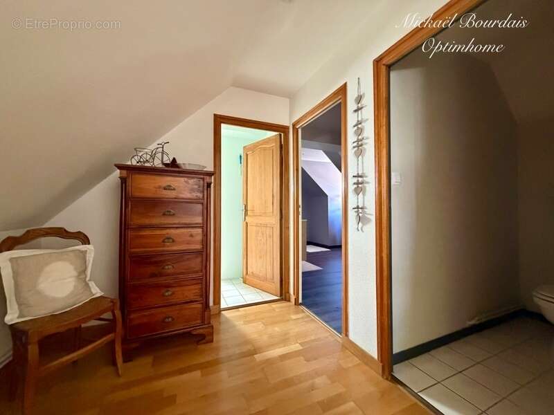 Maison de caractère 230 m2 avec 7 hectares de prairie – Vie de plain-pied – Secteur Oizé - photo 20