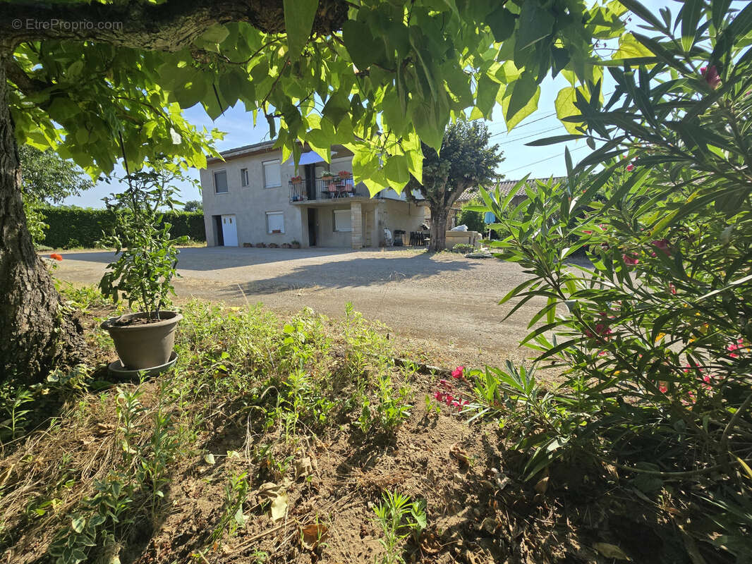 Maison à REPLONGES