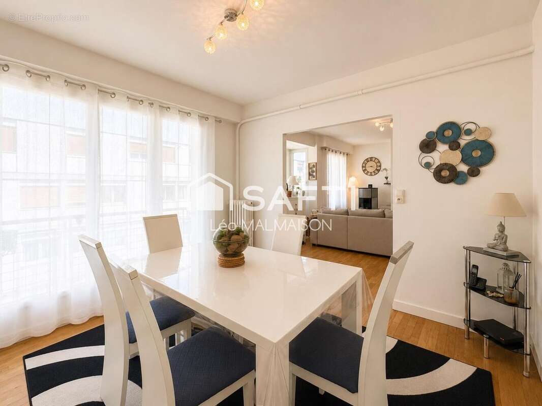Photo 2 - Appartement à LISIEUX