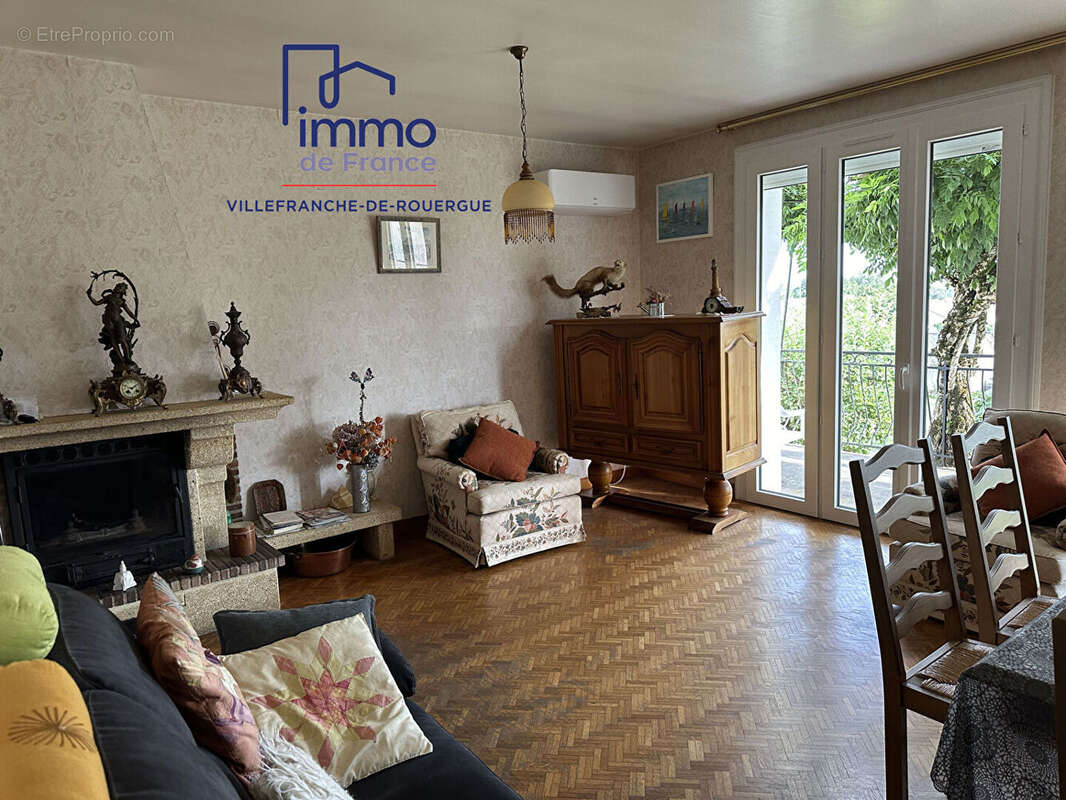 Maison à LA SALVETAT-PEYRALES