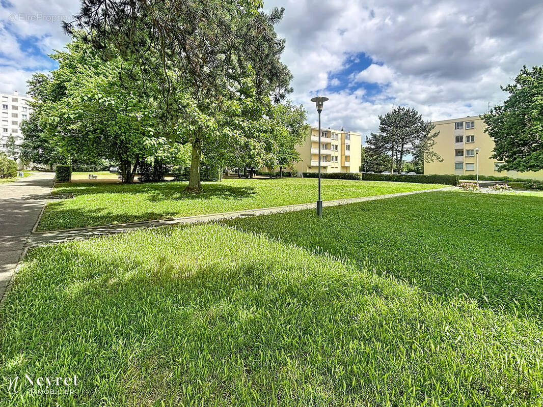 Appartement à FRANCHEVILLE