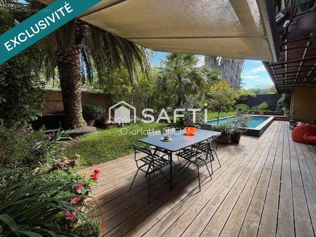 Photo 1 - Maison à MARSEILLE-12E