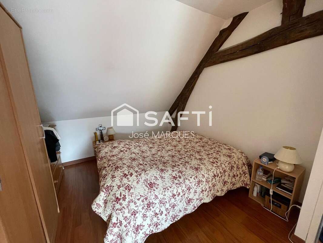 Photo 8 - Commerce à VITRY-AUX-LOGES