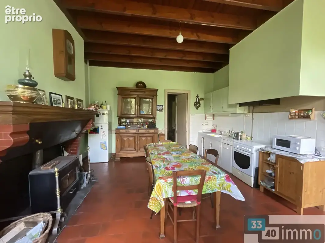 Maison ancienne sur un parc de 18 000 m2 - photo 9