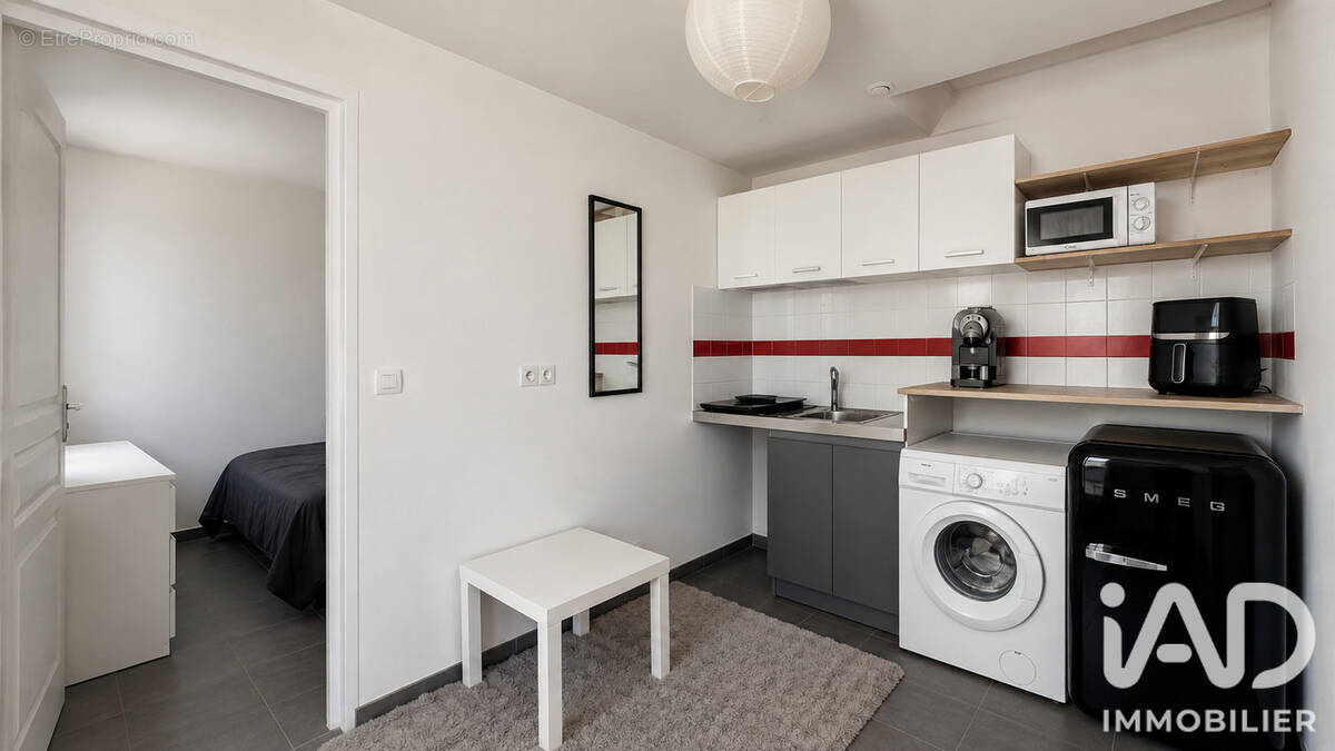 Photo 1 - Appartement à PARIS-18E
