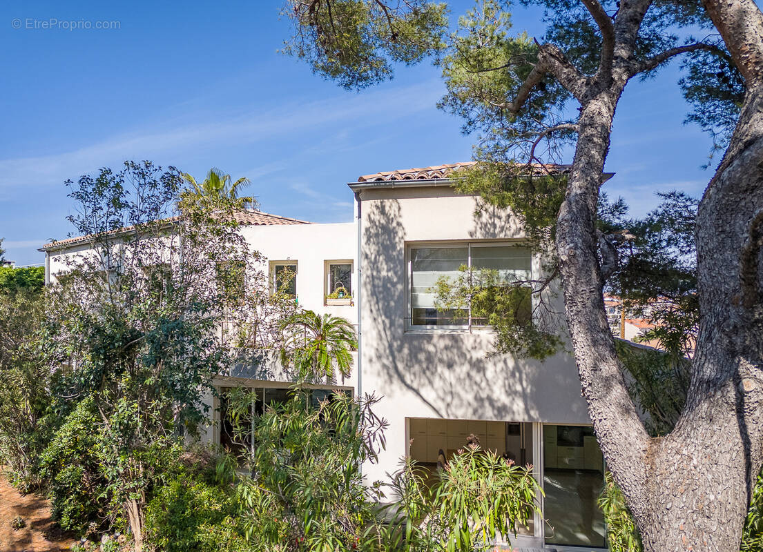 Maison à MARSEILLE-7E