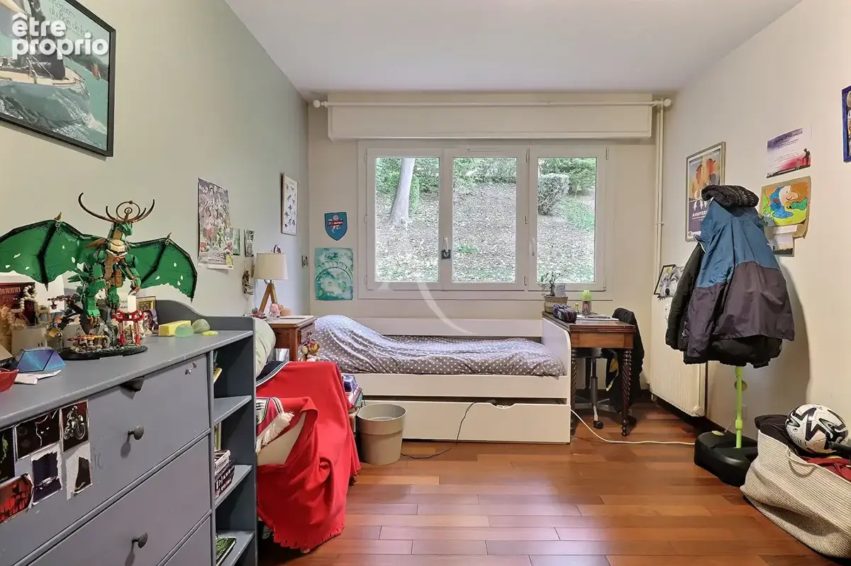 DUPLEX FAMILIAL de 120 m2 - Quartier Les Côtes - 5 chambres - photo 9